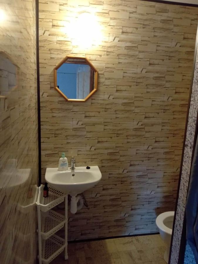 Apartman Police Nad Metuji Appartement Buitenkant foto